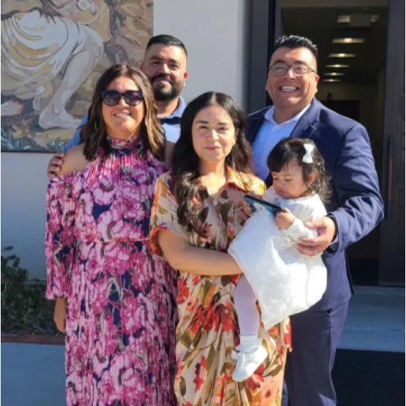 Dress - Picture 4 of 4